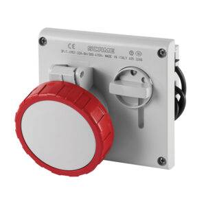 Tomacorriente p/empotrar c/enclavamiento 3x32A+T 415V IP67 6h Omnia